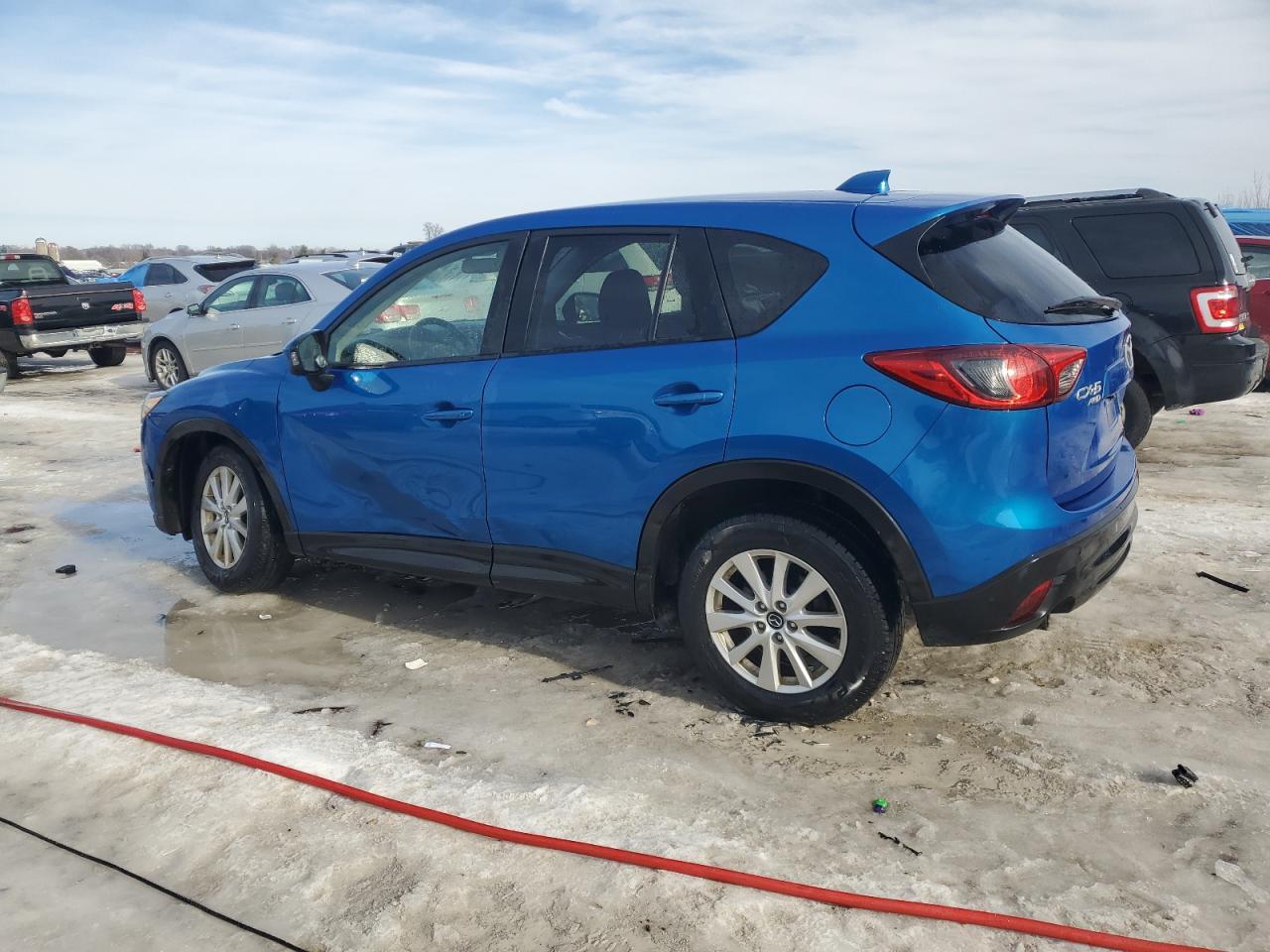 2013 Mazda CX-5 VIN JM3KE4CE1D0135493 Copart auction photo, side / front end damage thumbnail 2