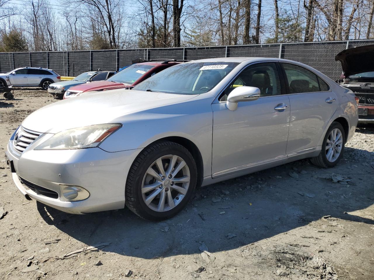 2011 Lexus ES VIN JTHBK1EG9B2453327