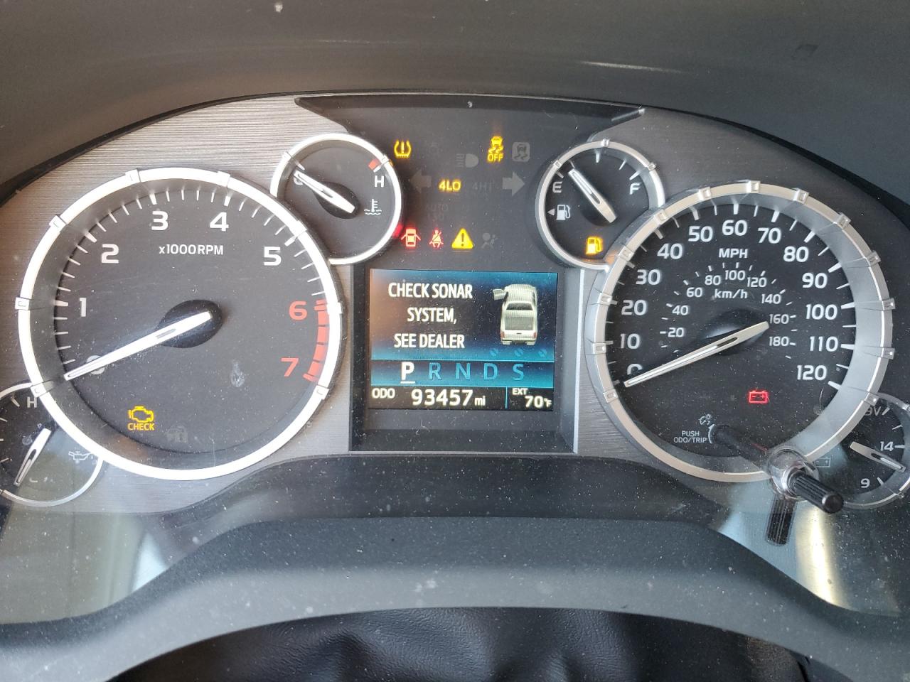 2017 Toyota Tundra VIN 5TFAW5F16HX614411 Copart auction photo, front end / rear end damage thumbnail 9