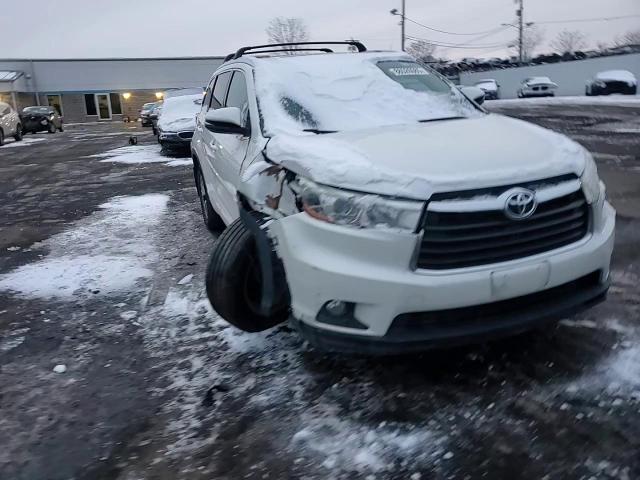 2014 Toyota Highlander VIN 5TDJKRFH1ES067629 Copart auction photo, rear end / front end damage thumbnail 11