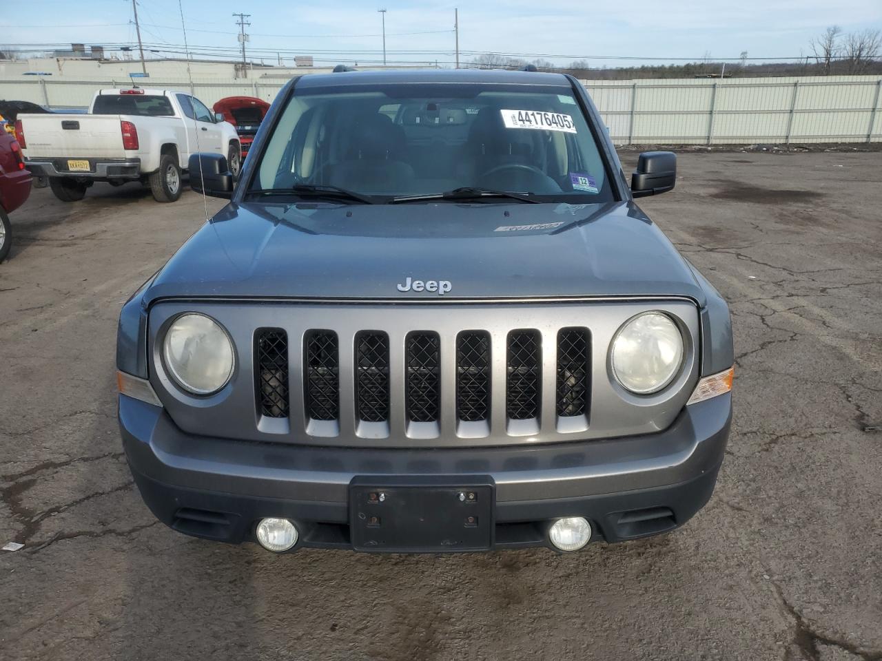 2011 Jeep Liberty (Patriot) VIN 1J4NF1GB9BD277480 Copart auction photo, undercarriage damage thumbnail 5