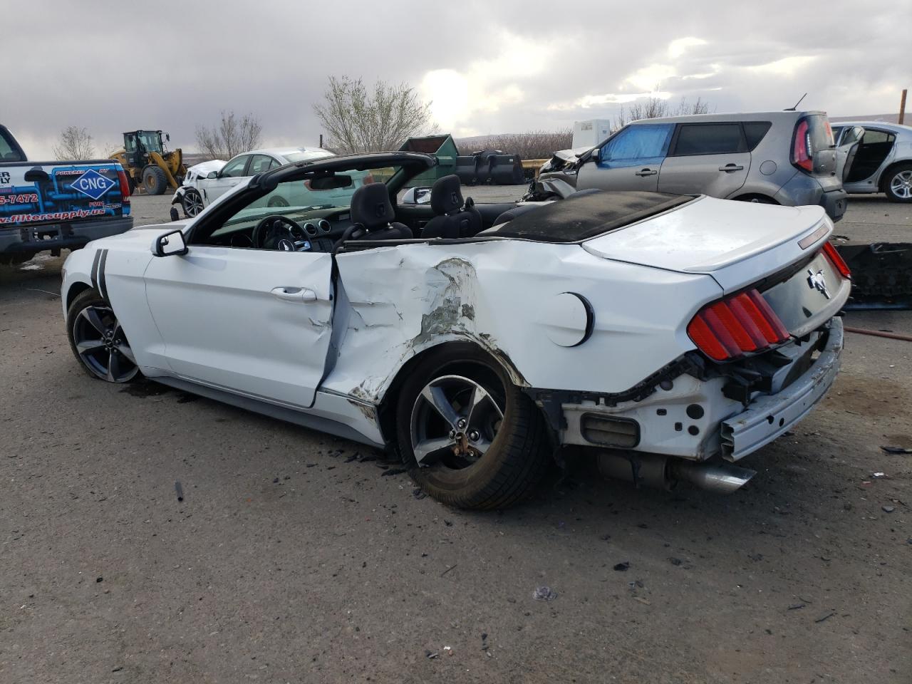 2015 Ford Mustang VIN 1FATP8EM5F5352155 Copart auction photo, side / undercarriage damage thumbnail 2