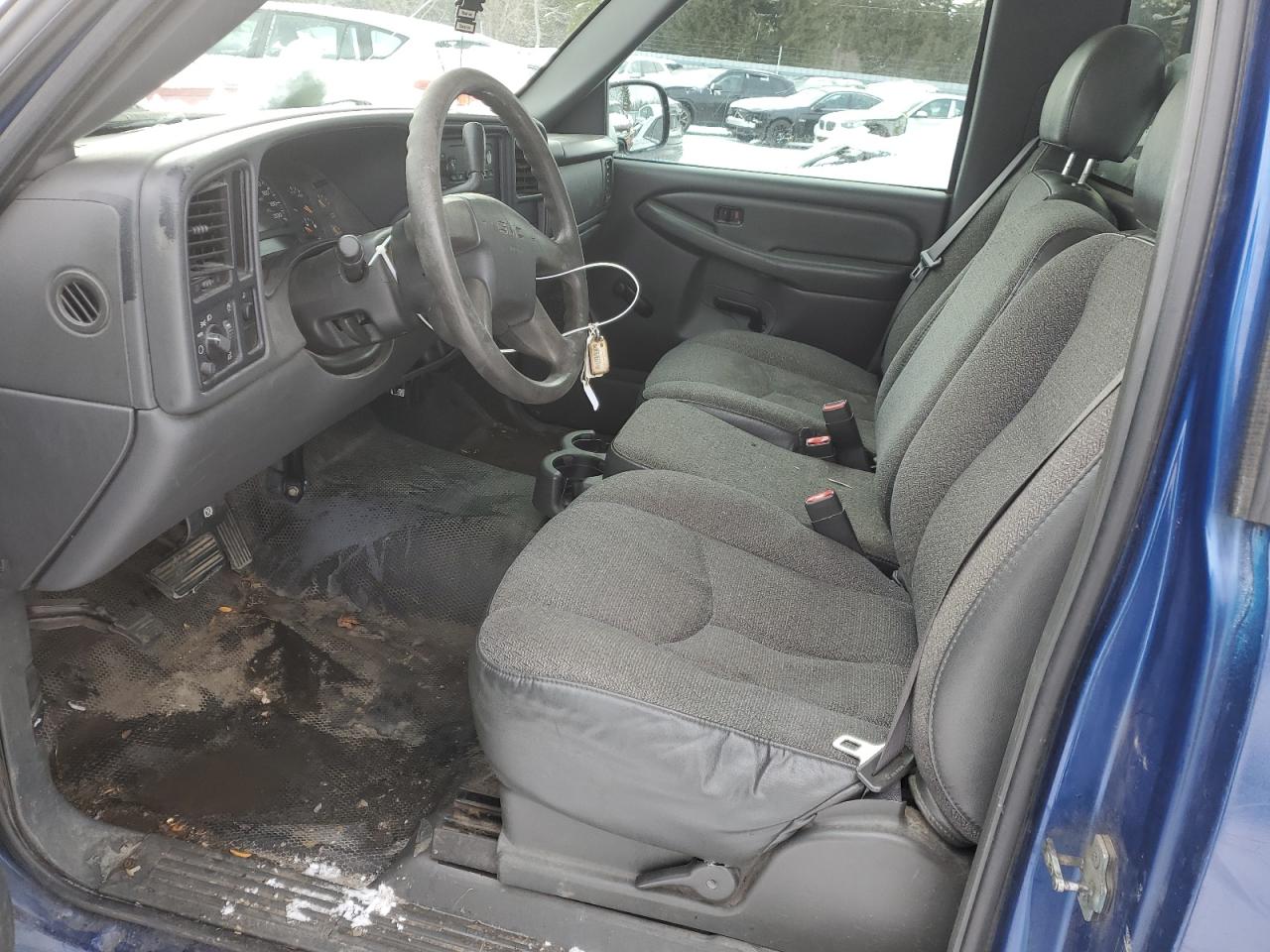 2004 GMC Sierra VIN 1GTEC14X14Z300481 Copart auction photo, front end damage thumbnail 7