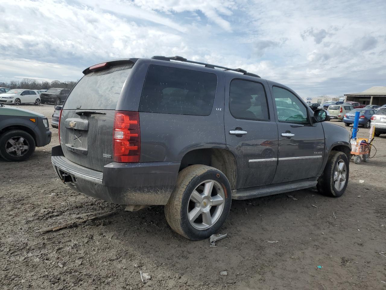 2011 Chevrolet Tahoe VIN 1GNSKCE04BR191263 Copart auction photo, all over / undercarriage damage thumbnail 3