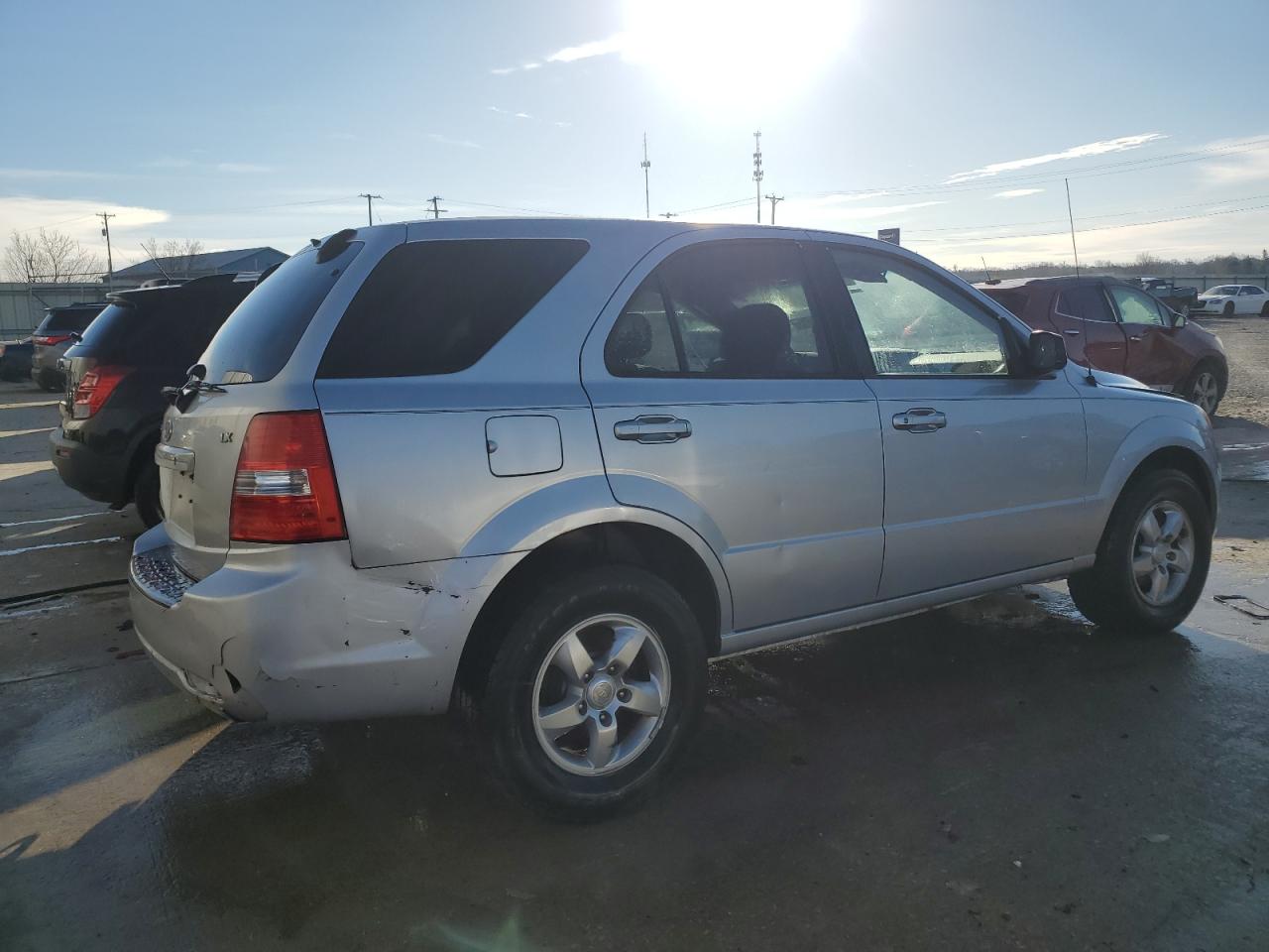 2007 KIA Sorento VIN KNDJD736075752666 Copart auction photo, front end / rear end damage thumbnail 3