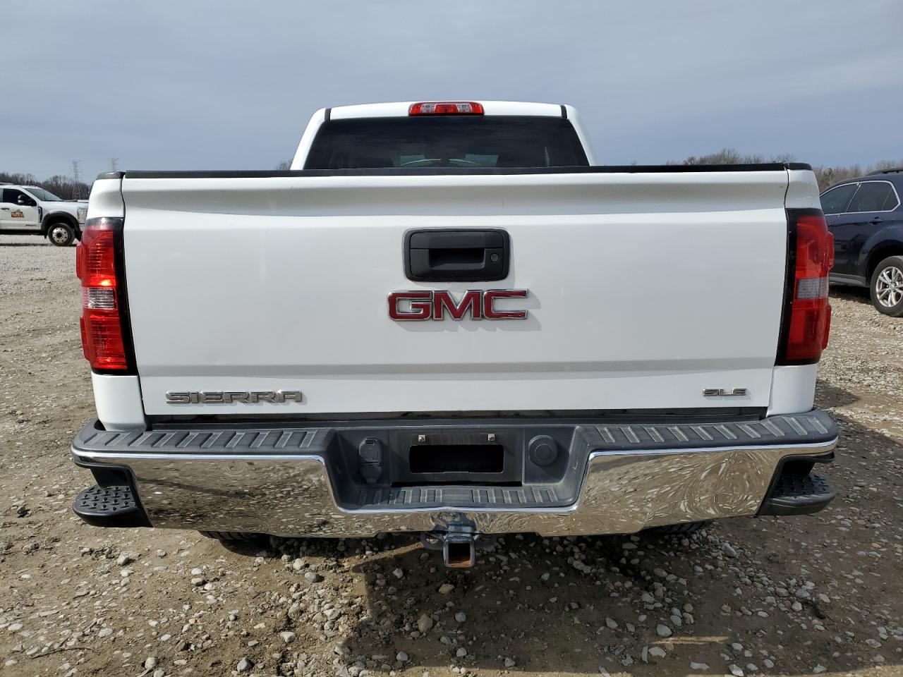 2015 GMC Sierra VIN 1GTR1UEHXFZ338987 Copart auction photo, side / front end damage thumbnail 6
