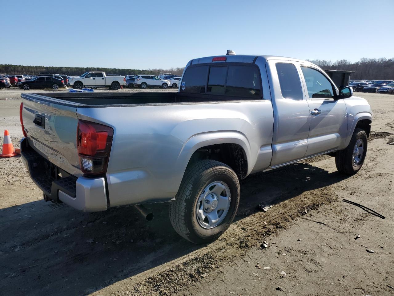 2022 Toyota Tacoma VIN 3TYSX5EN1NT016397 Copart auction photo, front end damage thumbnail 3