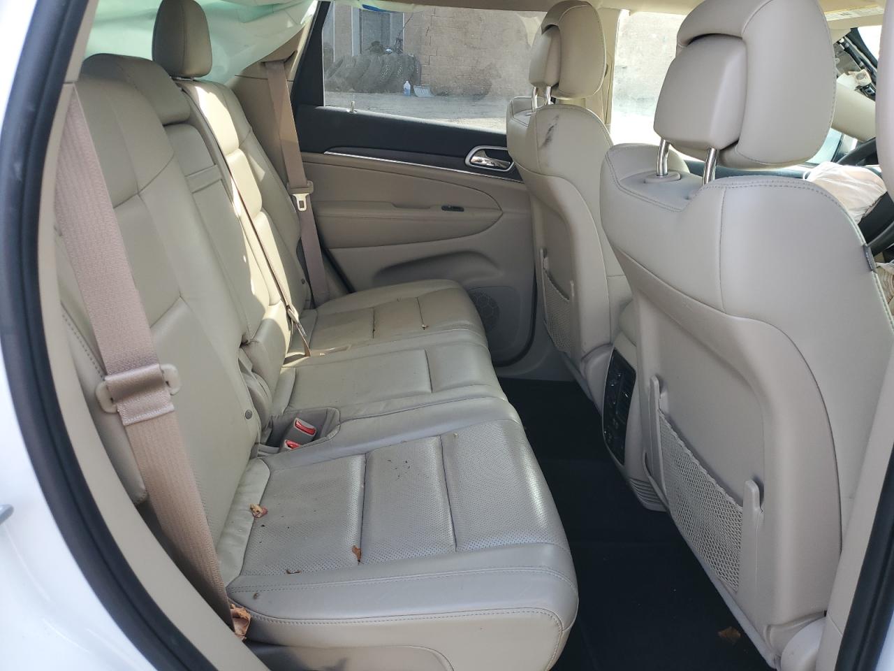 2018 Jeep Grand Cherokee VIN 1C4RJFBG8JC322225 Copart auction photo, all over damage thumbnail 12