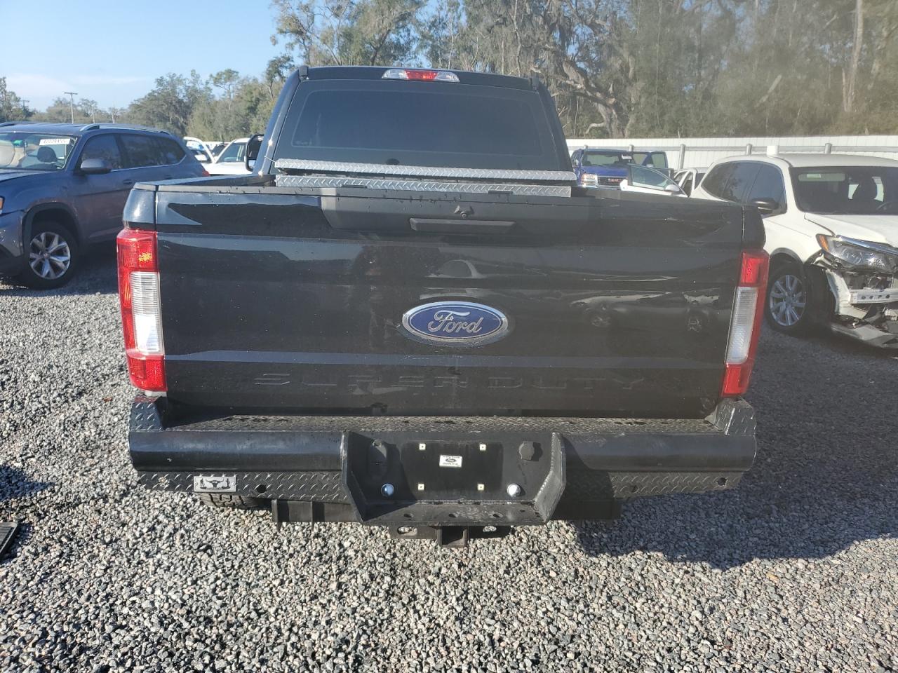 2019 Ford F250 VIN 1FT7W2BT5KEE43010 Copart auction photo, front end damage thumbnail 6