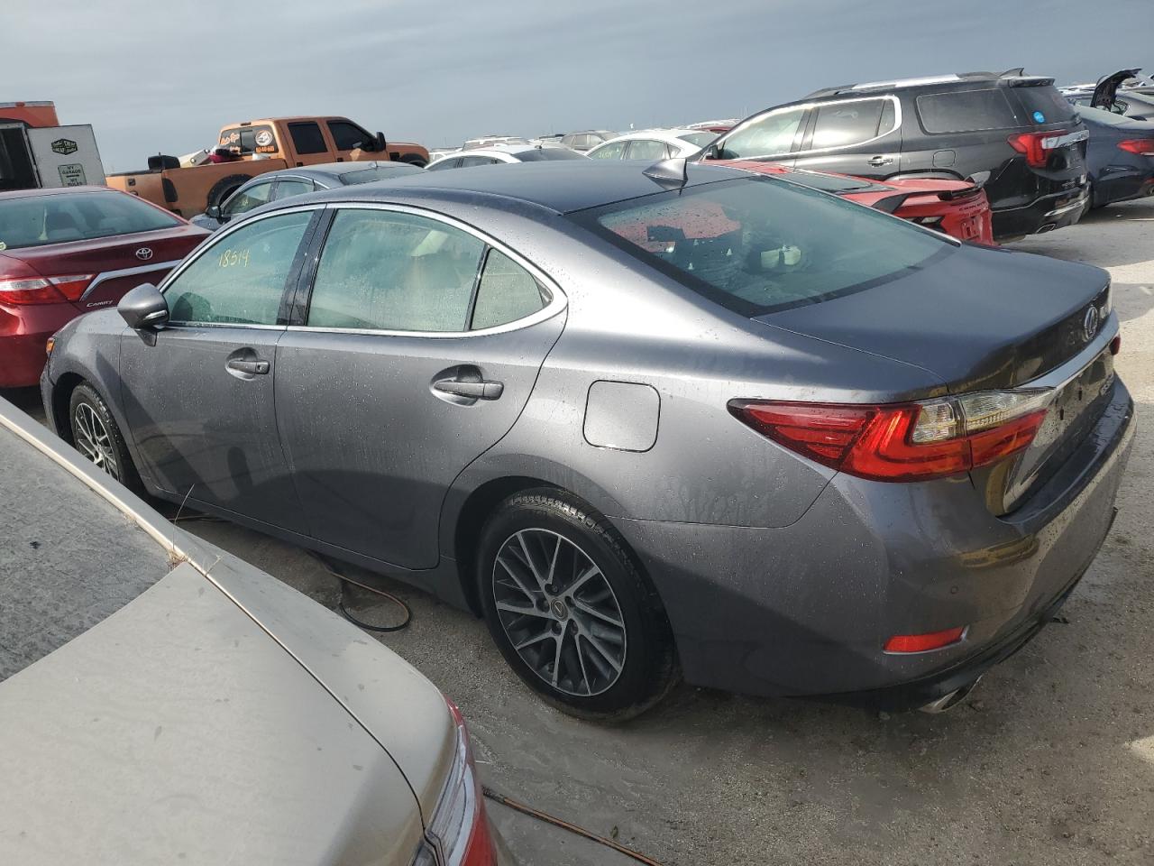 2018 Lexus ES VIN 58ABK1GG4JU114285 Copart auction photo, water/flood / front end damage thumbnail 2