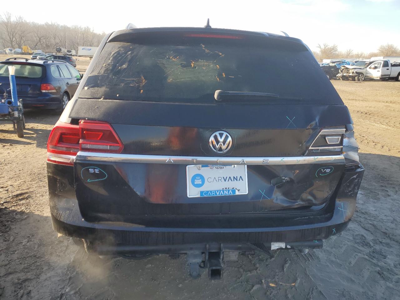2019 Volkswagen Atlas VIN 1V2WR2CA4KC609916 Copart auction photo, rear end damage thumbnail 6
