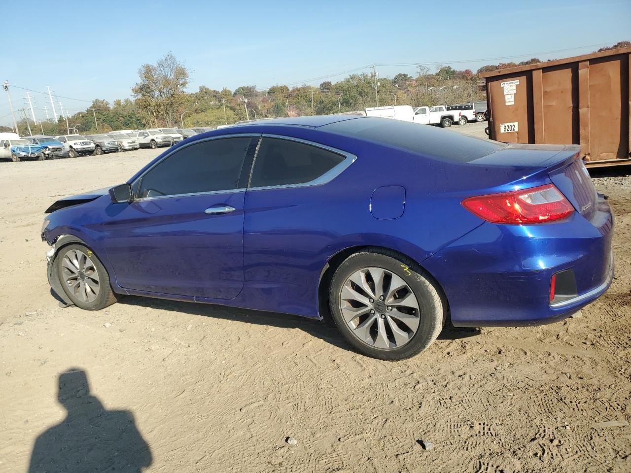 2013 Honda Accord VIN 1HGCT1B39DA011890 Copart auction photo, front end / minor dent/scratches damage thumbnail 2