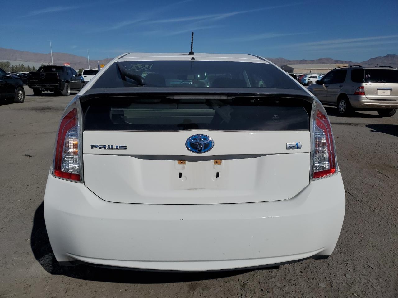 2014 Toyota Prius VIN JTDKN3DU7E1774675 Copart auction photo, front end / side damage thumbnail 6