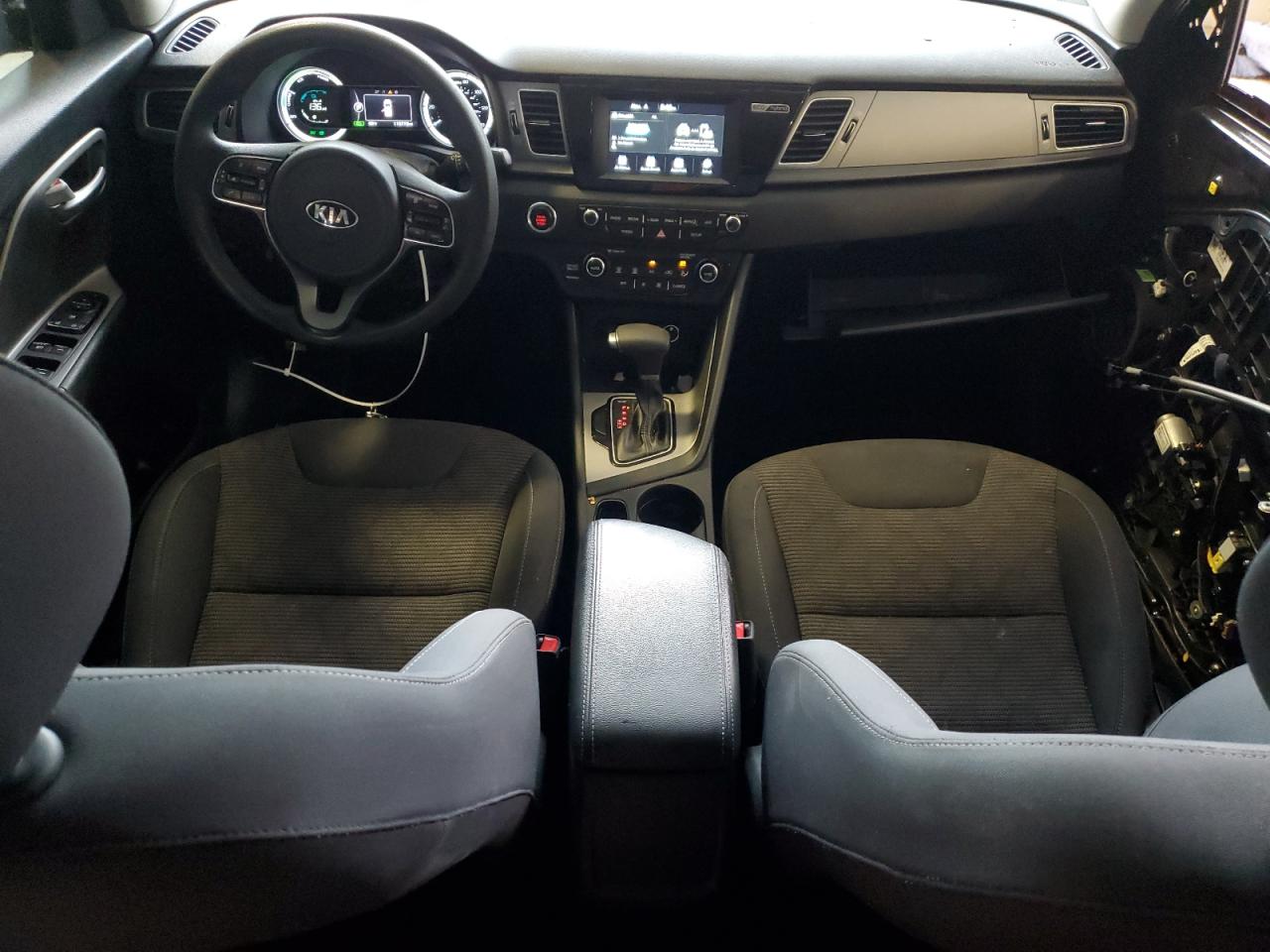 2018 KIA Niro VIN KNDCB3LC8J5176457 Copart auction photo, vandalism / all over damage thumbnail 8