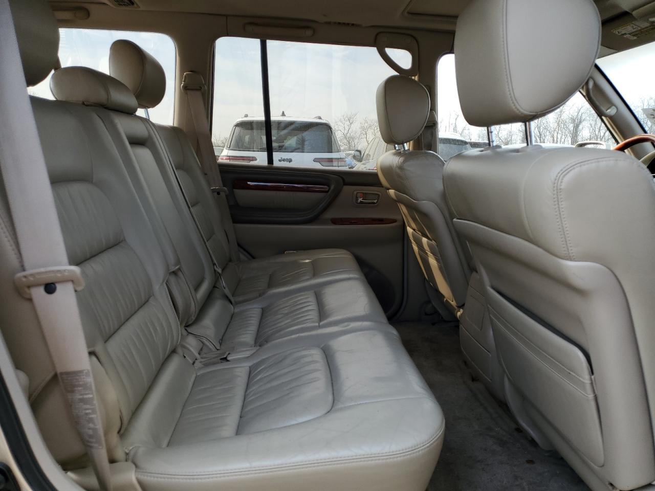 2002 Lexus LX VIN JTJHT00W323520240 Copart auction photo, minor dent/scratches damage thumbnail 11