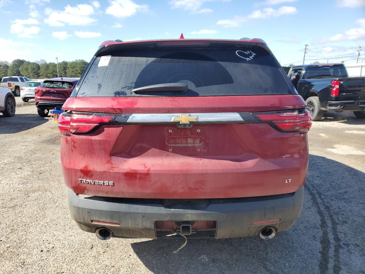 2022 Chevrolet Traverse VIN 1GNERGKW8NJ104119 Copart auction photo, front end damage thumbnail 6