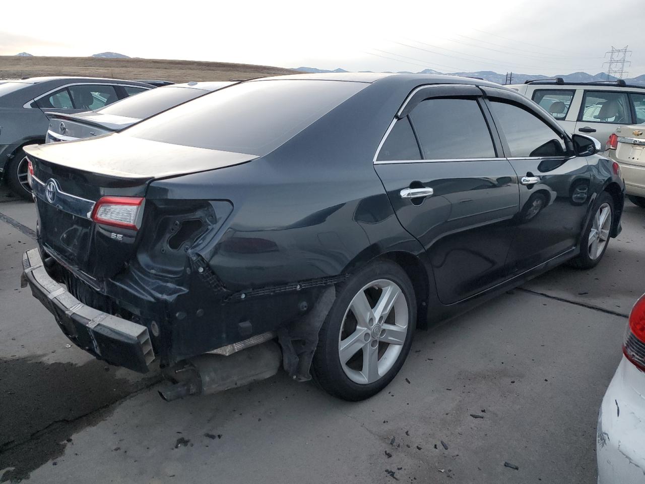 2014 Toyota Camry VIN 4T1BF1FK4EU865068 Copart auction photo, rear end / minor dent/scratches damage thumbnail 3