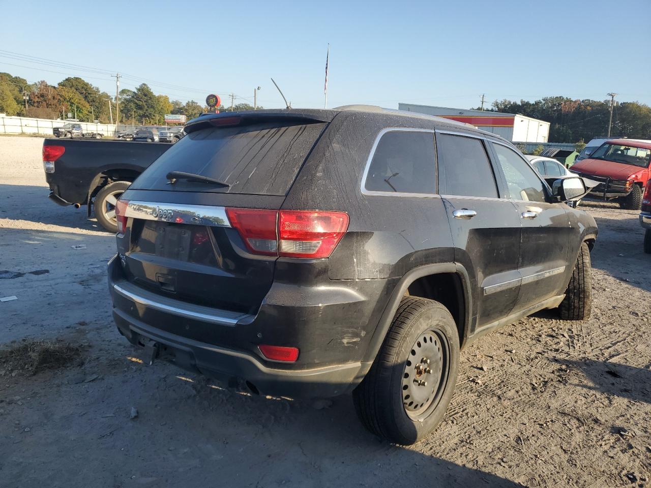 2011 Jeep Grand Cherokee VIN 1J4RR6GT7BC541462 Copart auction photo, all over damage thumbnail 3