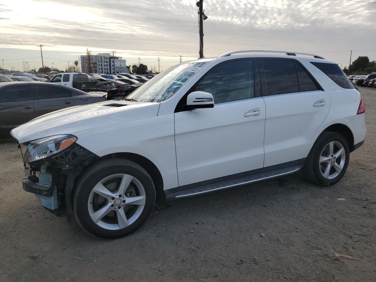 2016 Mercedes-Benz GLE VIN 4JGDA5HB7GA682831
