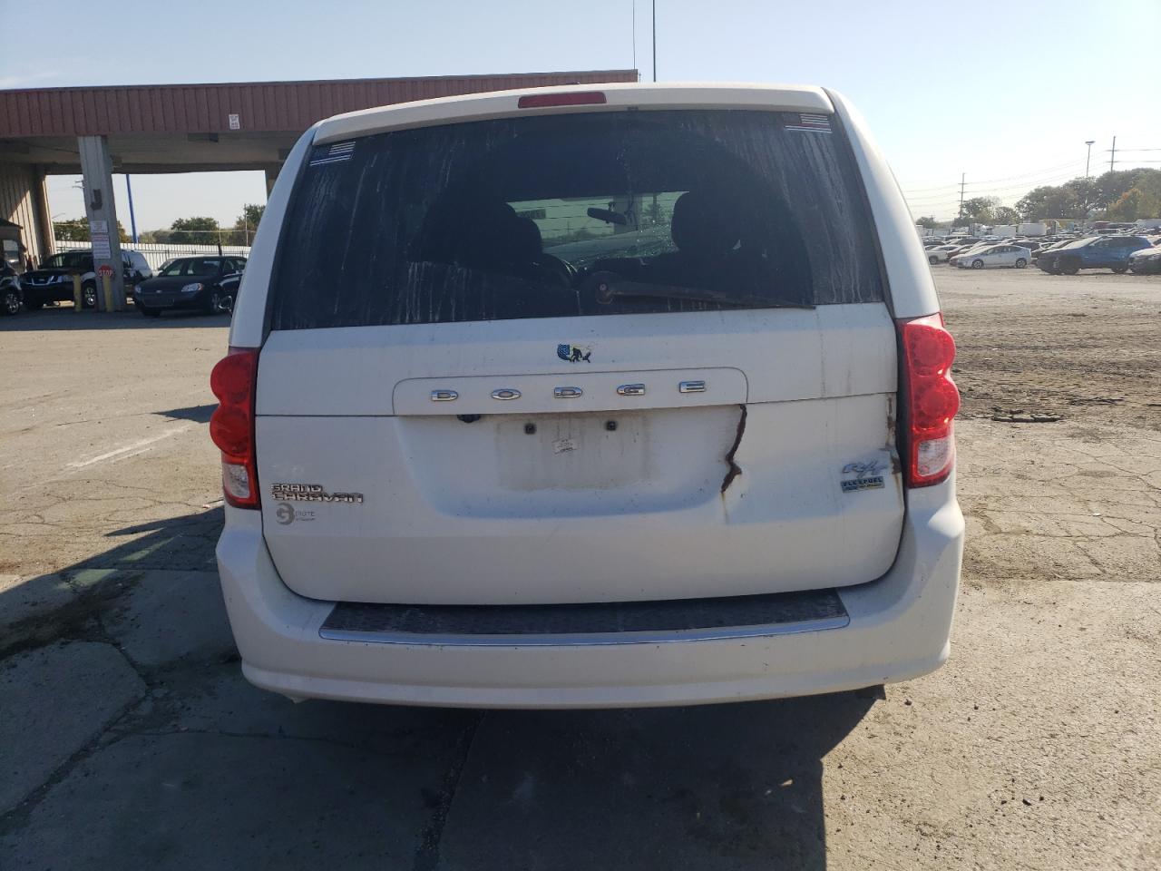 2016 Dodge Caravan VIN 2C4RDGEGXGR329248 Copart auction photo, all over damage thumbnail 6