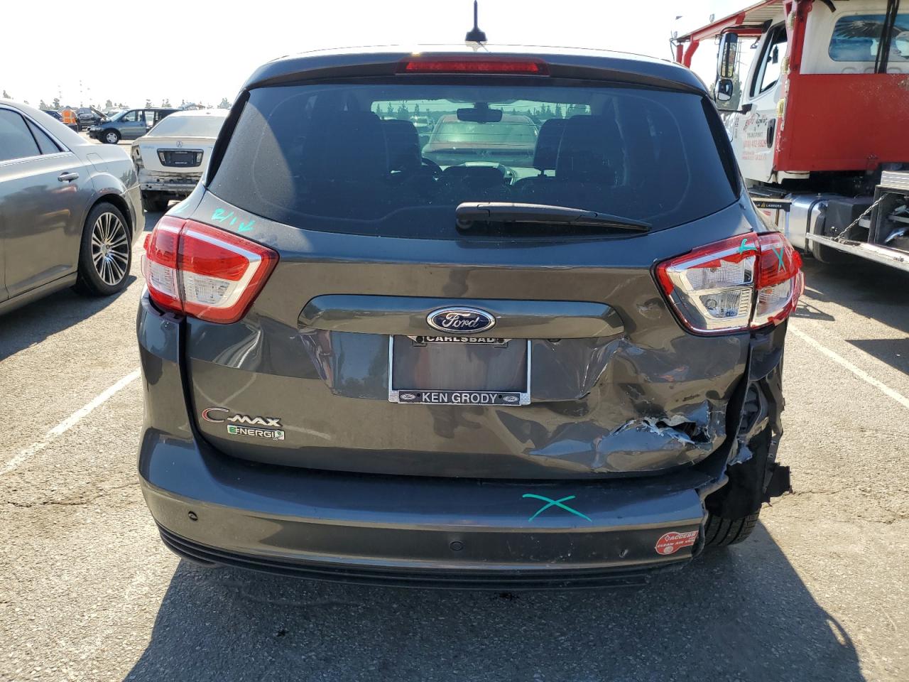 2017 Ford C-MAX VIN 1FADP5FU9HL115961 Copart auction photo, rear end / front end damage thumbnail 6