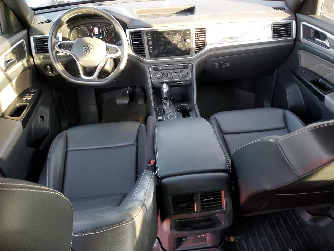 2021 Volkswagen Atlas VIN 1V2HE2CA7MC204933 Copart auction photo, front end / minor dent/scratches damage thumbnail 8