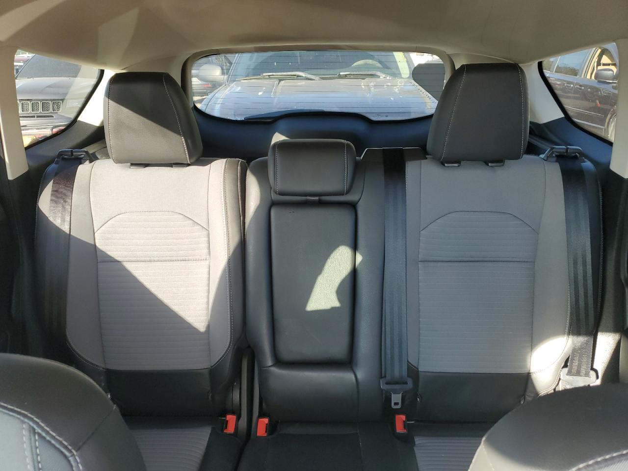 2019 Ford Escape VIN 1FMCU0GD3KUB21333 Copart auction photo, front end damage thumbnail 10