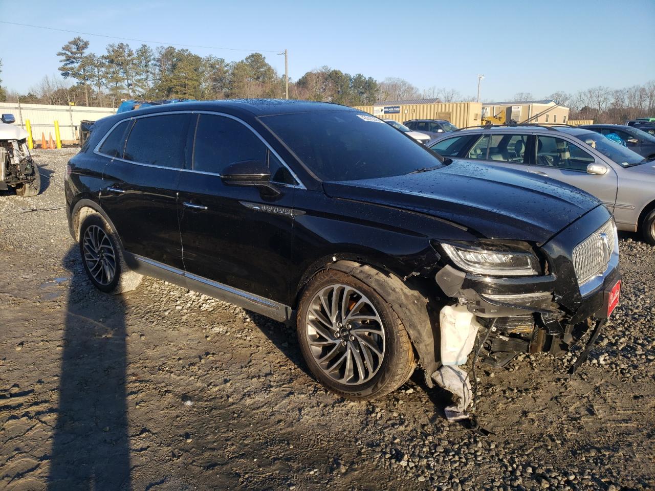 2019 Lincoln Nautilus VIN 2LMPJ6L92KBL31463 Copart auction photo, front end / undercarriage damage thumbnail 4