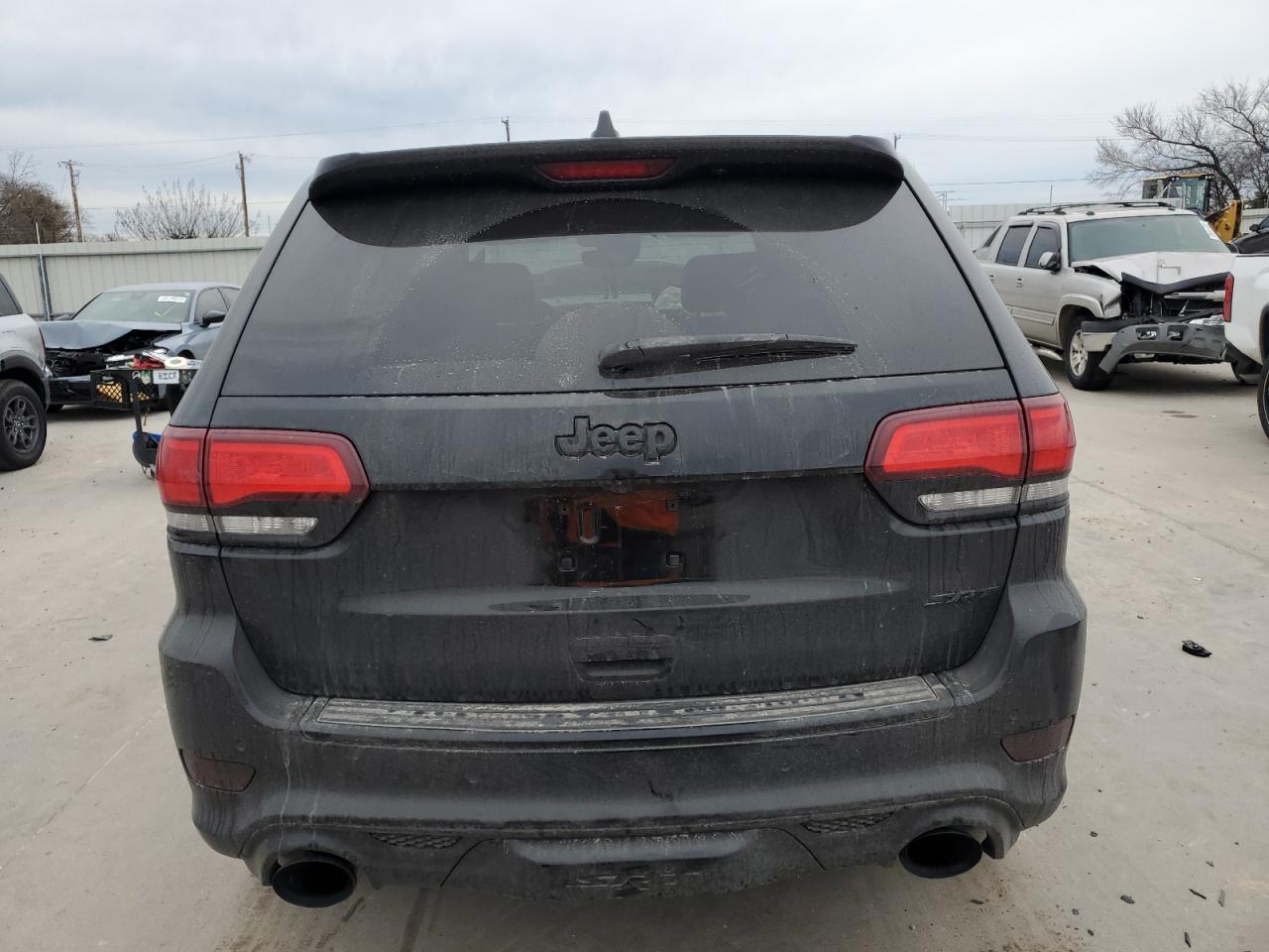 2018 Jeep Grand Cherokee VIN 1C4RJFDJ7JC268215 Copart auction photo, front end damage thumbnail 6