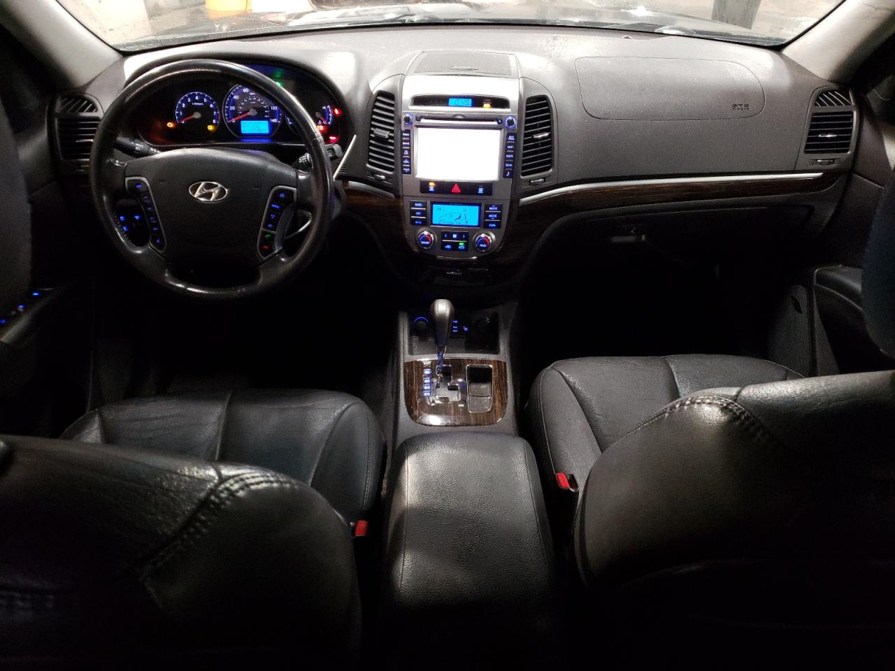 2011 Hyundai Santa Fe VIN 5XYZKDAGXBG045433 Copart auction photo, rear end / minor dent/scratches damage thumbnail 8