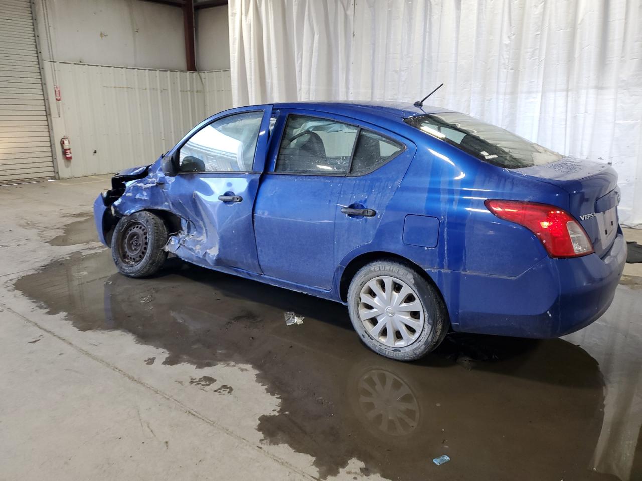 2012 Nissan Versa VIN 3N1CN7AP0CL866844 Copart auction photo, side / front end damage thumbnail 2