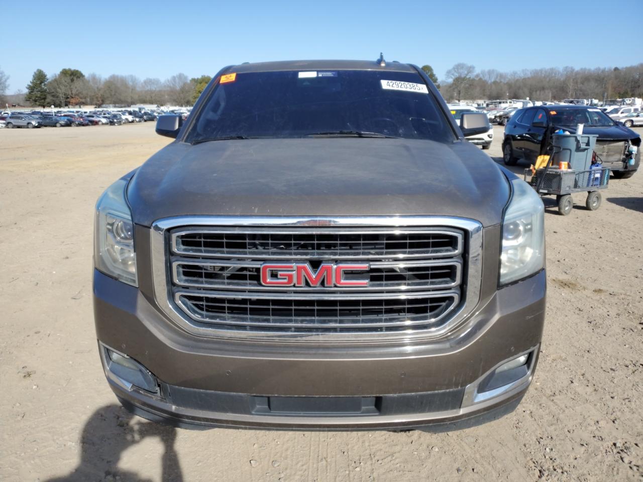 2016 GMC Yukon VIN 1GKS1FEC9GR255283 Copart auction photo, rear end / side damage thumbnail 5