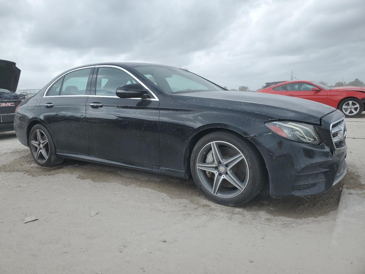 2017 Mercedes-Benz E-klasse VIN WDDZF4KB3HA194661 Copart auction photo, vandalism / front end damage thumbnail 4