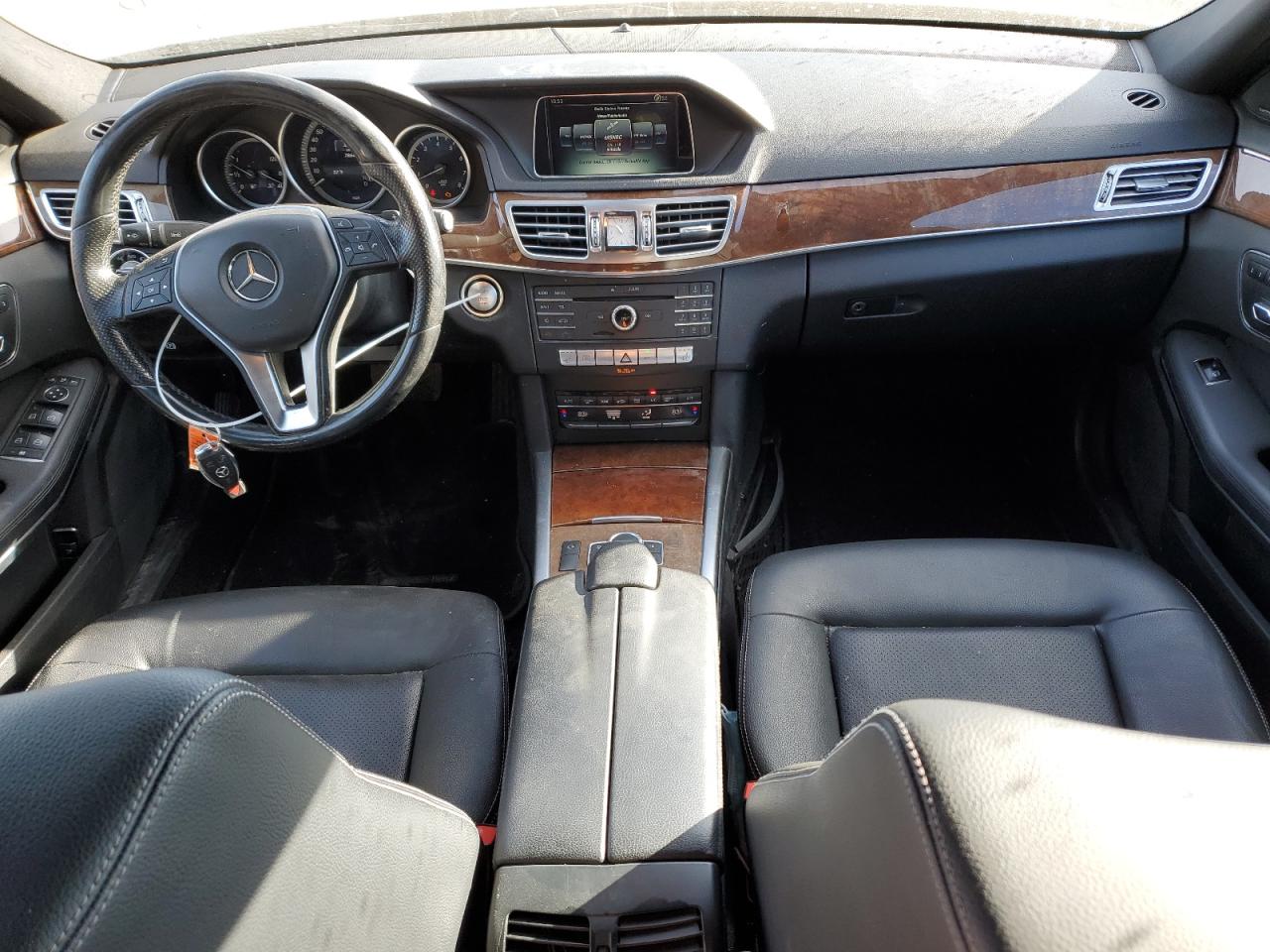 2016 Mercedes-Benz E-klasse VIN WDDHF8JB7GB222247 Copart auction photo, rear end damage thumbnail 8