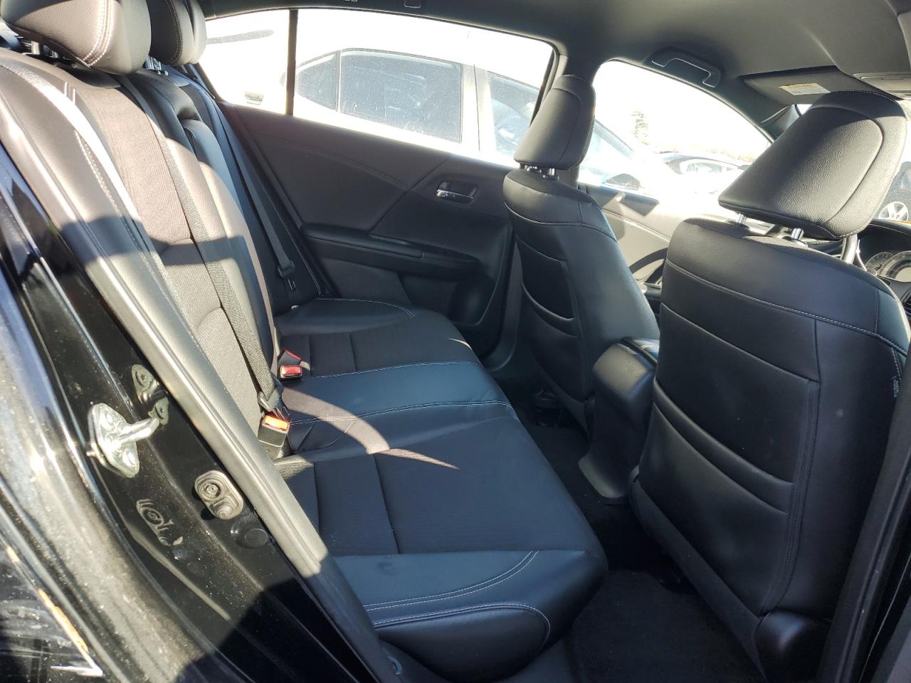 2017 Honda Accord VIN 1HGCR2F58HA024961 Copart auction photo, front end / rear end damage thumbnail 10