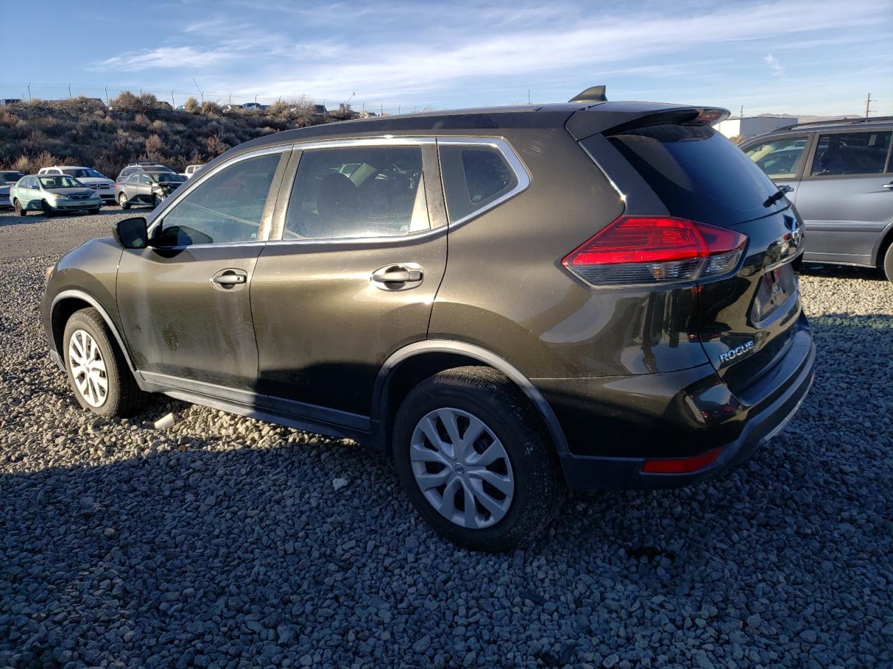 2017 Nissan Rogue VIN KNMAT2MV1HP505271 Copart auction photo, front end damage thumbnail 2