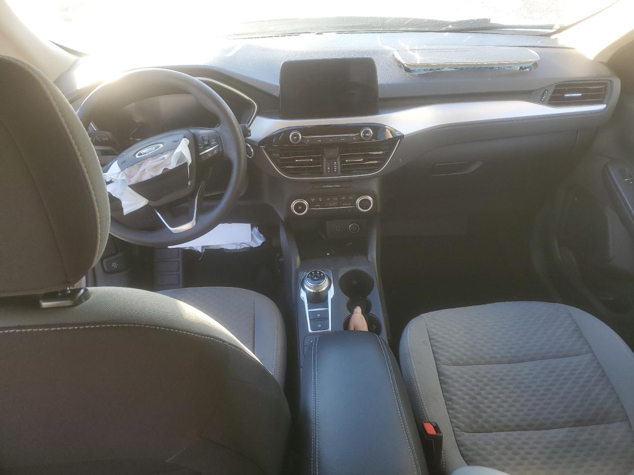 2020 Ford Escape VIN 1FMCU0G69LUA80337 Copart auction photo, front end damage thumbnail 8