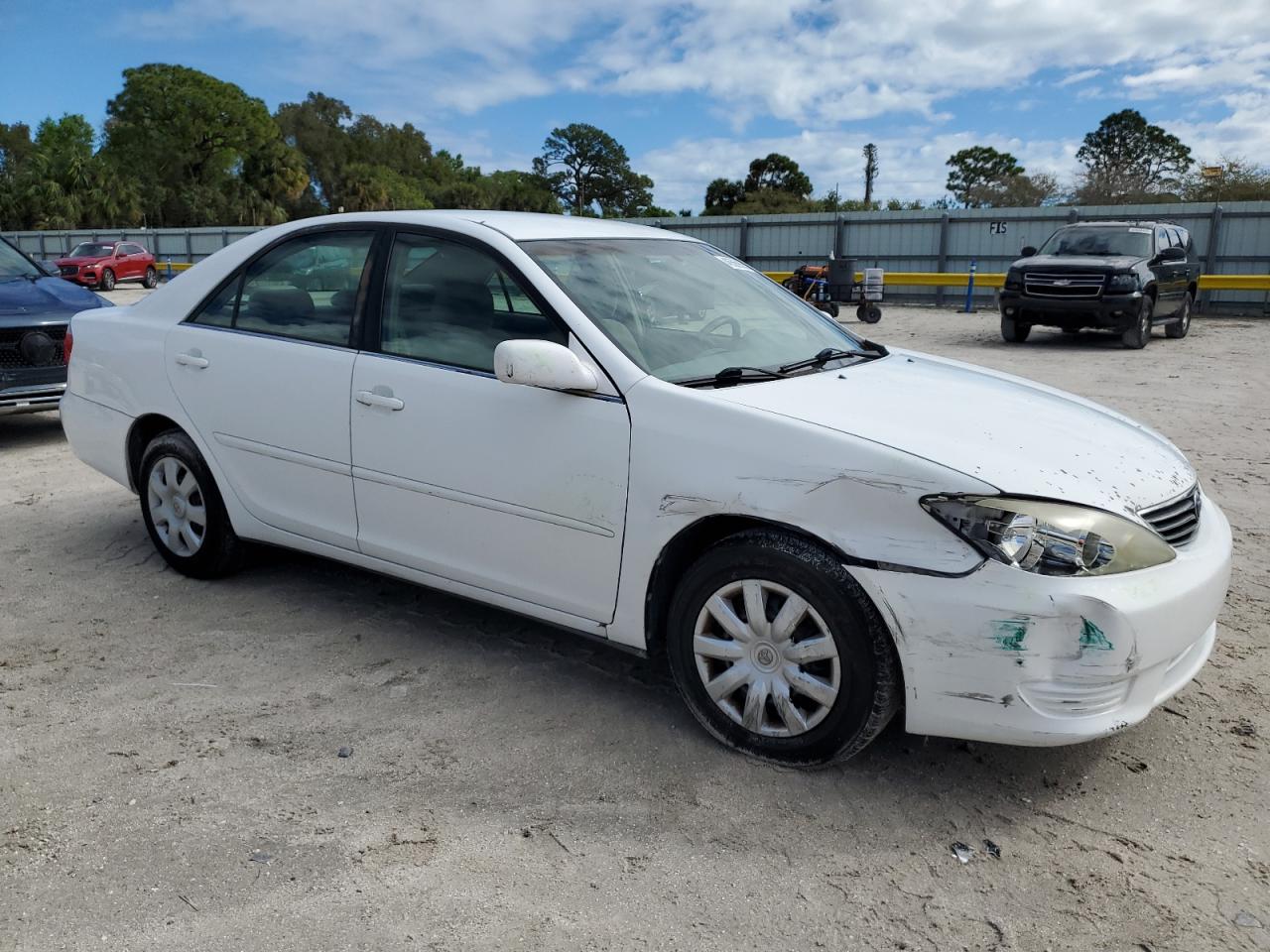 2006 Toyota Camry VIN 4T1BE32K36U736096 Copart auction photo, front end / side damage thumbnail 4