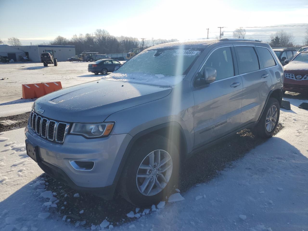 2018 Jeep Grand Cherokee VIN 1C4RJFAG3JC241067