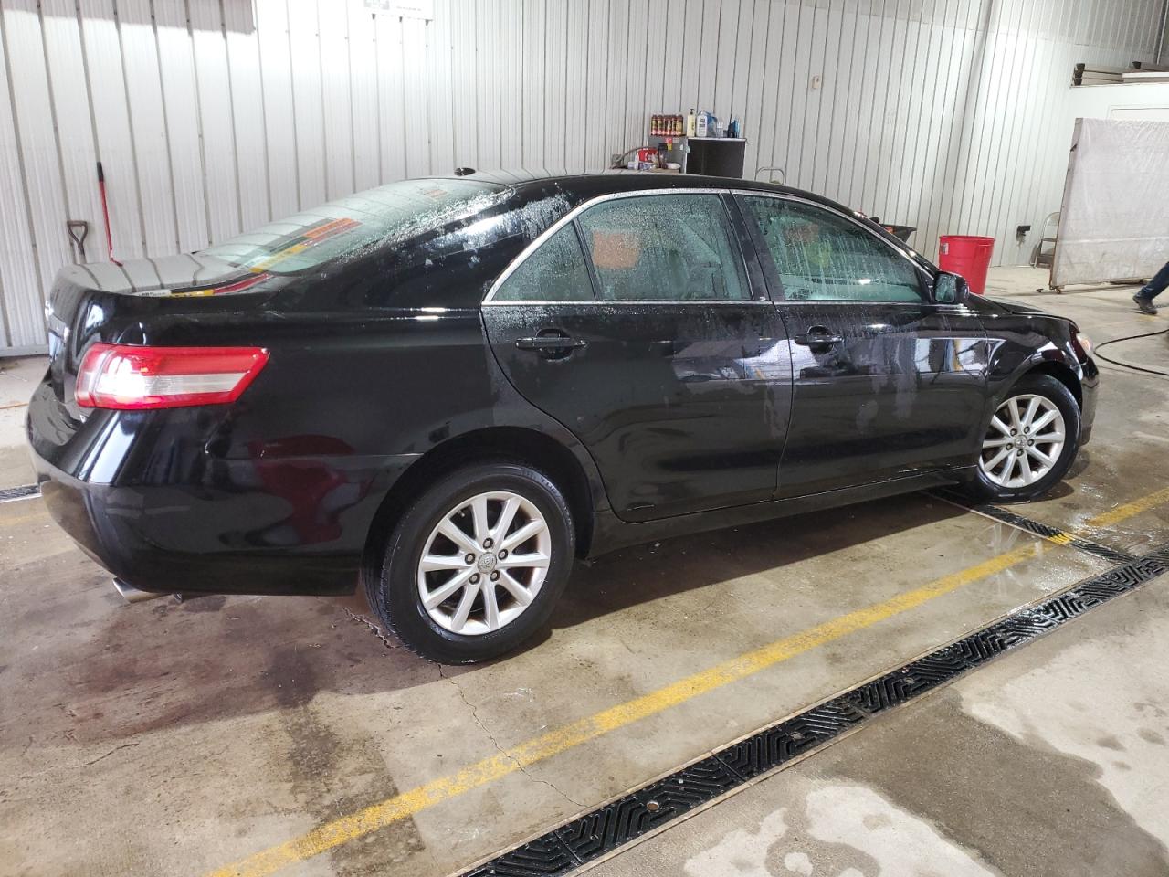 2011 Toyota Camry VIN 4T1BF3EK2BU221562 Copart auction photo, front end / side damage thumbnail 3