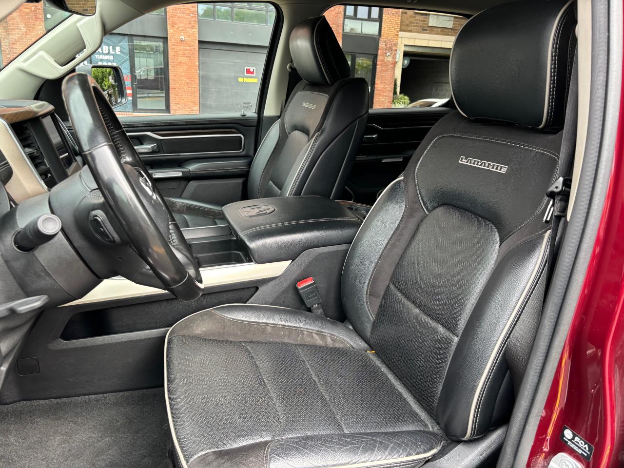 2022 RAM 1500 VIN 1C6SRFJT9NN261896 Copart auction photo, minor dent/scratches damage thumbnail 7