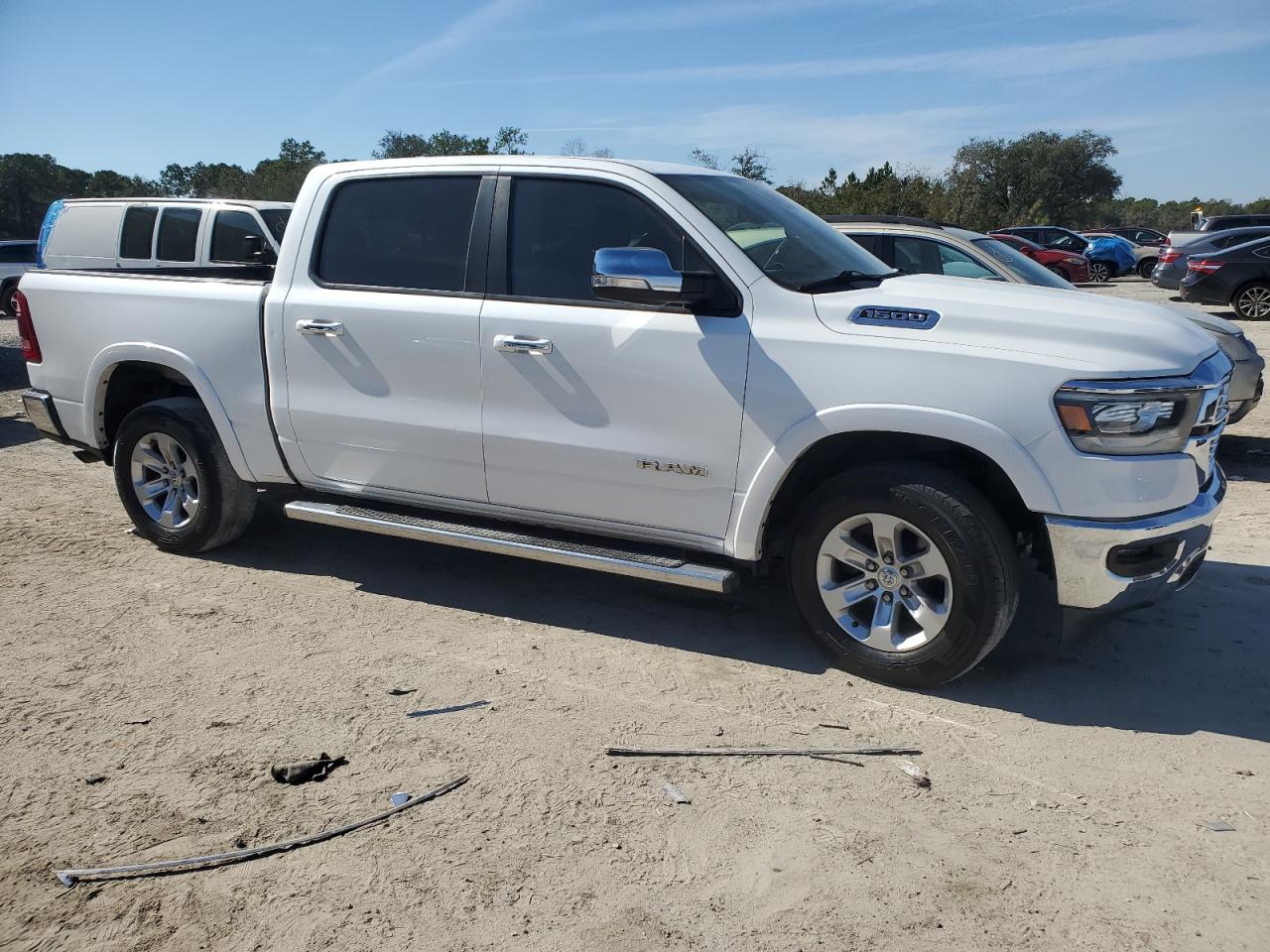 2019 RAM 1500 VIN 1C6RREJG2KN720869 Copart auction photo, minor dent/scratches damage thumbnail 4