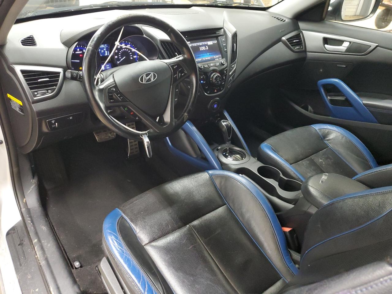 2014 Hyundai Veloster VIN KMHTC6AE0EU185261 Copart auction photo, front end / undercarriage damage thumbnail 8