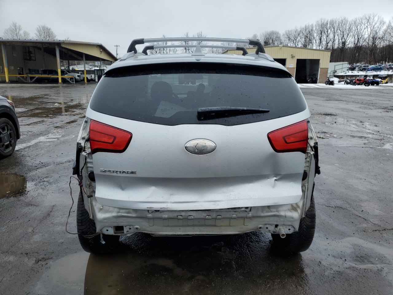 2014 KIA Sportage VIN KNDPB3AC9E7633095 Copart auction photo, rear end / minor dent/scratches damage thumbnail 6