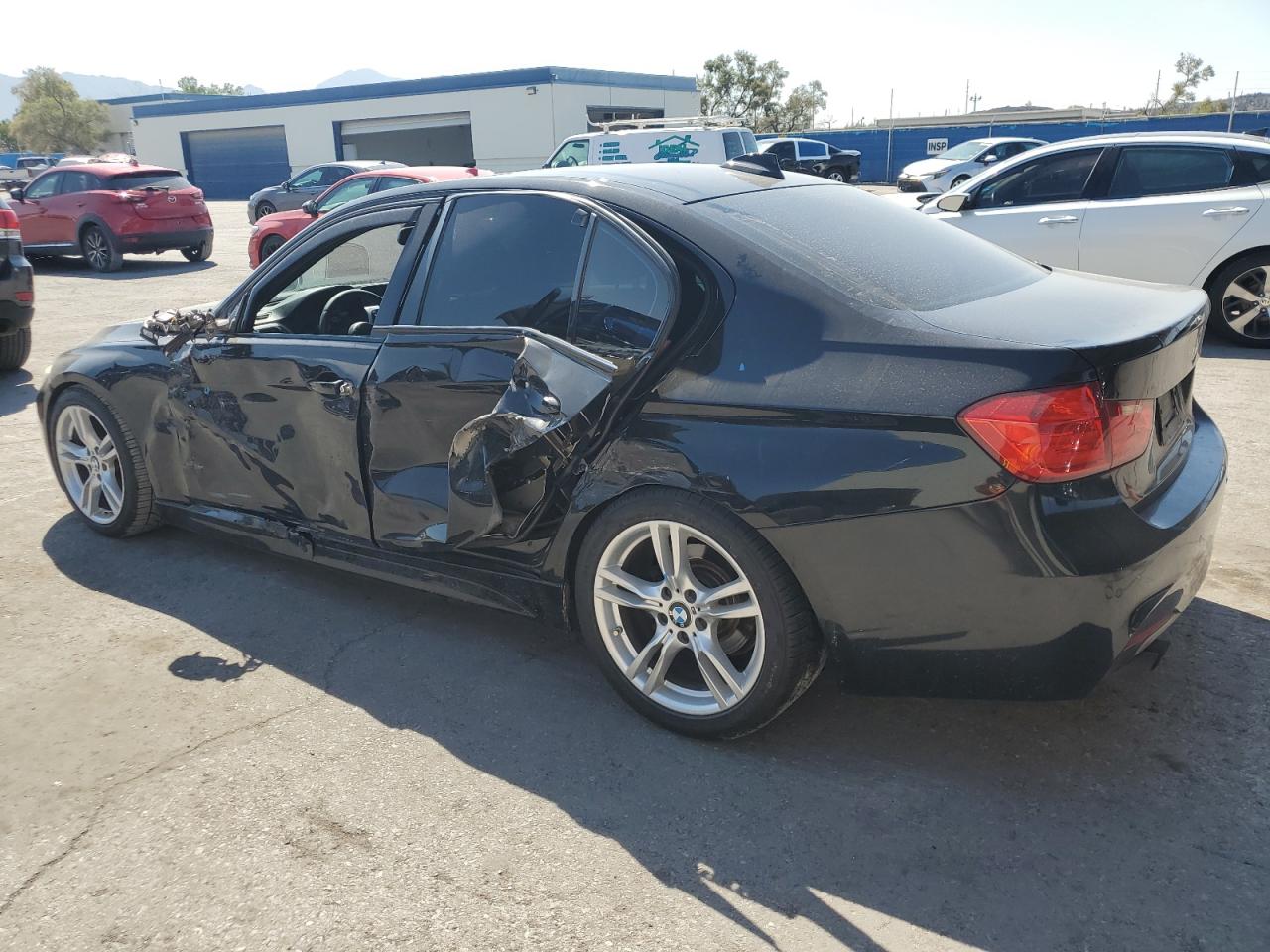2013 BMW 3er VIN WBA3A5C51DJ461333 Copart auction photo, all over damage thumbnail 2