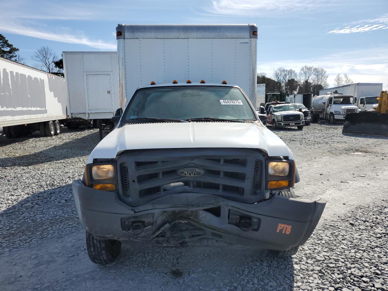 2006 Ford F450 VIN 1FDXF47Y96ED72041 Copart auction photo, front end damage thumbnail 5