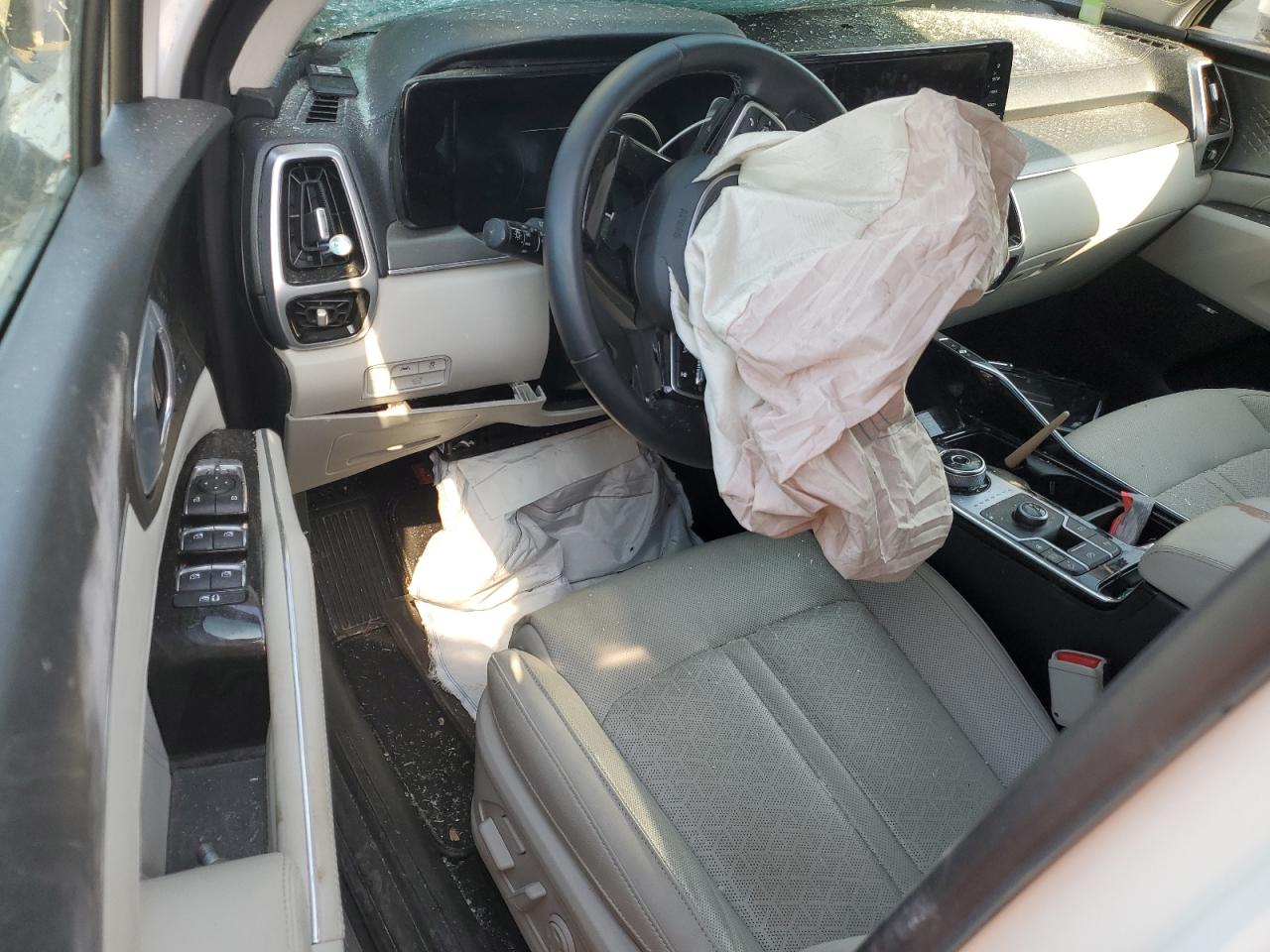 2023 KIA Sorento VIN KNDRKDLG4P5147825 Copart auction photo, front end / minor dent/scratches damage thumbnail 8