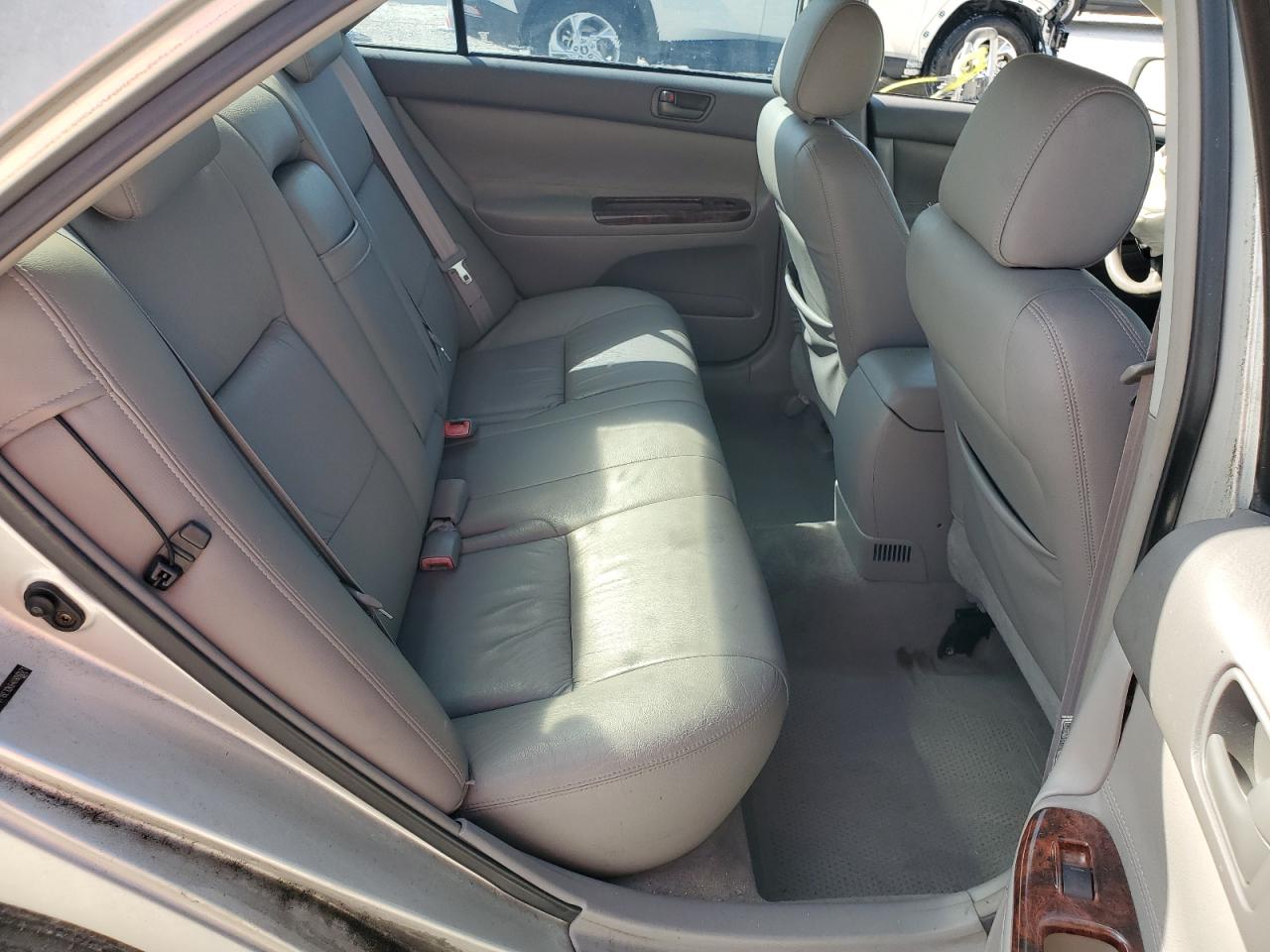 2004 Toyota Camry VIN 4T1BE32K64U886071 Copart auction photo, front end damage thumbnail 10