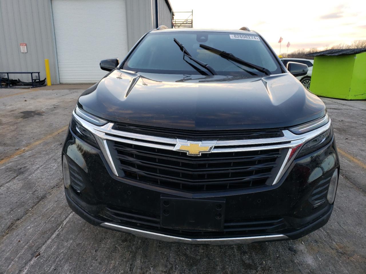 2022 Chevrolet Equinox VIN 3GNAXUEV6NL314085 Copart auction photo, water/flood damage thumbnail 5