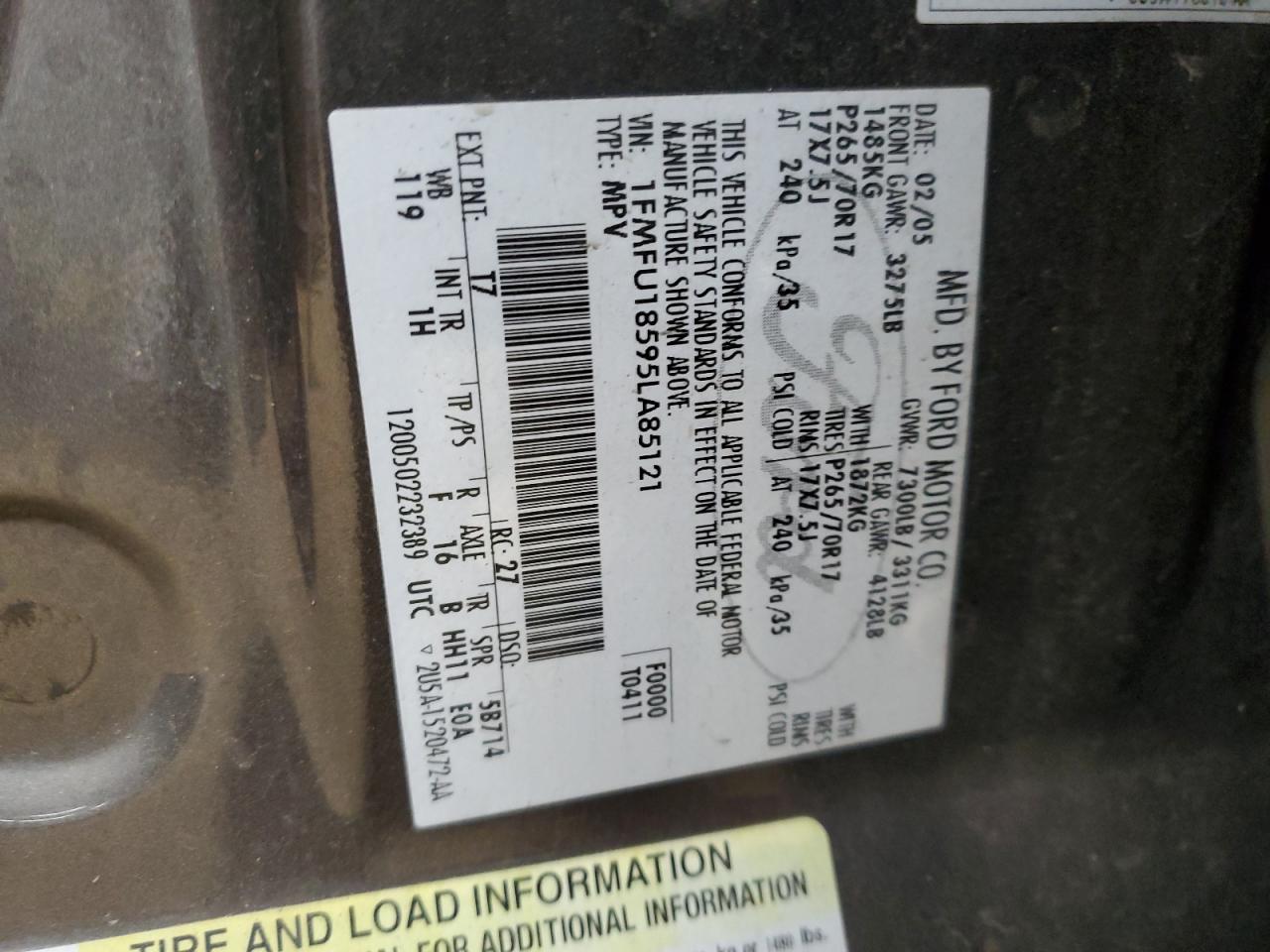 2005 Ford Expedition VIN 1FMFU18595LA85121 Copart auction photo, side / rear end damage thumbnail 13